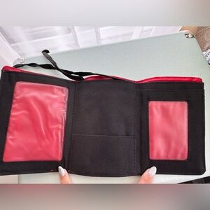 Men’s travel ID & card holder